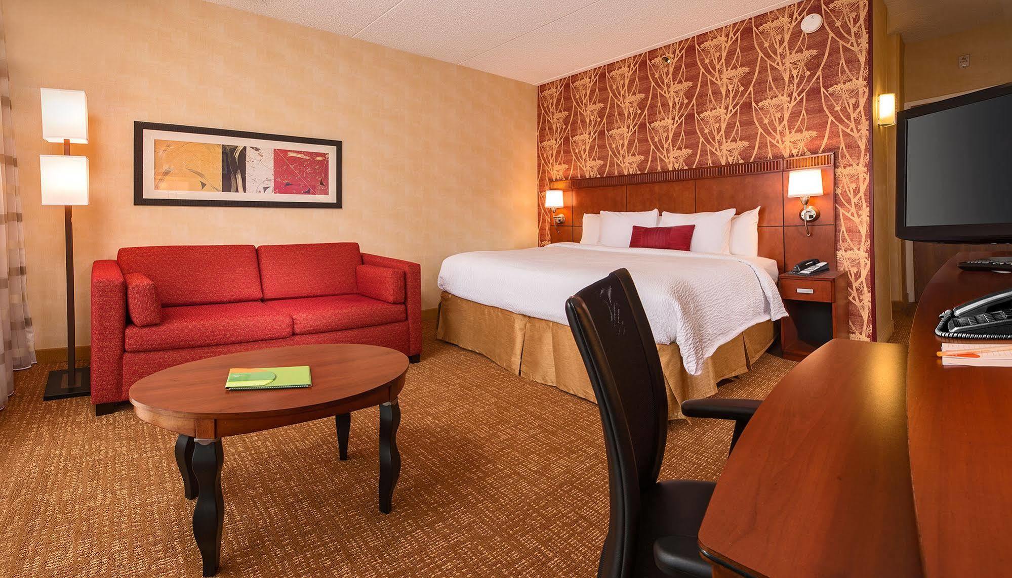 Courtyard By Marriott Dulles Airport Herndon/Reston Εξωτερικό φωτογραφία